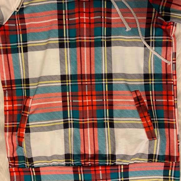 Plaid Thumbhole Double Hooded Cowl. Neck Shirt - Picture 7 of 12